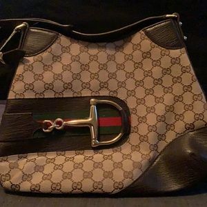 Gucci medium horsebit hobo